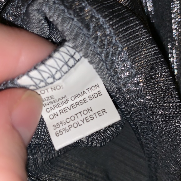 Rotita Boutique Iridescent & Shimmer Metallic Pleated Cold Shoulder Halter Top - Picture 16 of 16